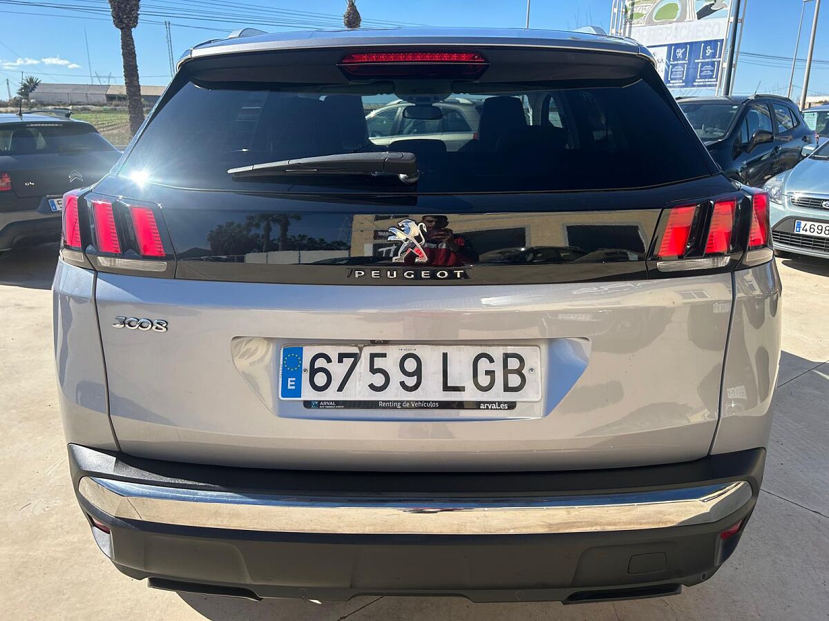 PEUGEOT 3008 ALLURE 1.5 HDI AUTO SPANISH LHD IN SPAIN 83000 MILES SUPERB 2020